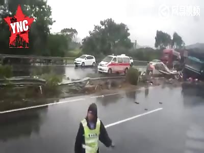 [other angel]  Hebei serious traffic accident 9 dead 28 injured