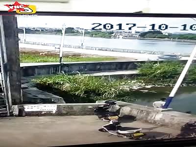 sad a mans  Lexus got destroyed and he nearly died in  Guangzhou