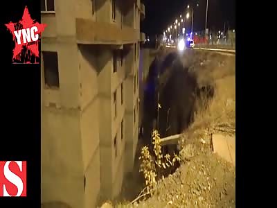 The body of a dead man who fell 8 floors in turkey