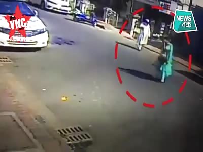 45 year old woman is hit by a auto rickshaw at Khar 16th road.