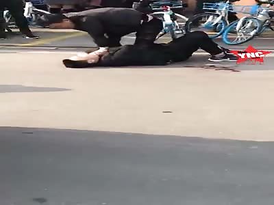 man murdered in public view in  Tongling,Anhui