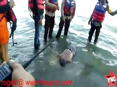 body washed up on the beach in Uso, Sulawesi Tengah