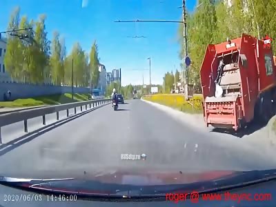 bike colides into a car in Petrozavodsk