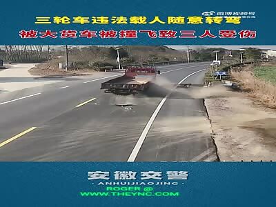 Man died after a truck crashed into his vehicle in Guangde City