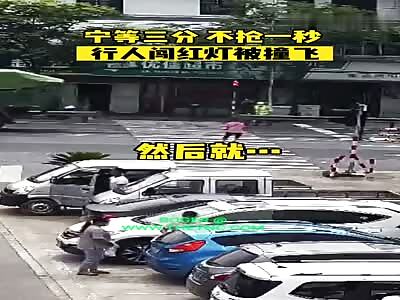 Man was hit by a truck in Longyou County