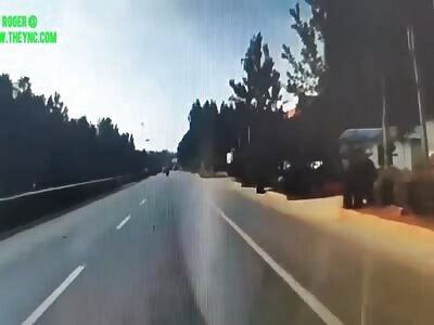 Man died after being hit by a car in Zhaoyang County