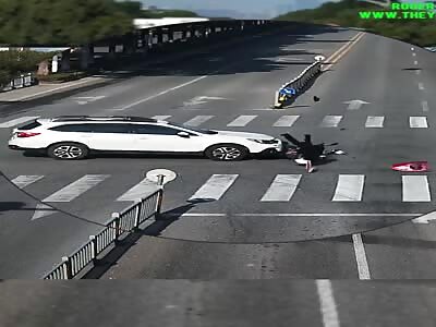 electric bicycle collided into a car in Ningbo