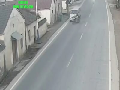 Van collided into Zhao on his bike in Jingde County