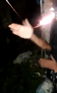 Another asshole gets Shot through the Hand for being Caught Stealing 