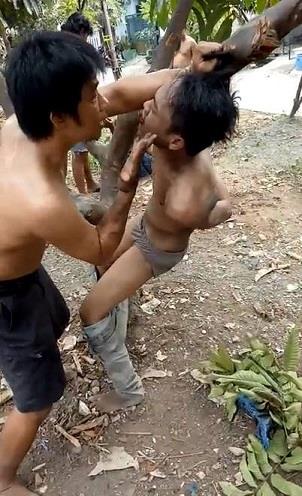 Thief Tied To a Tree And Beaten For Stealing Motorcycle