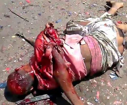 Two Buses Clip Each Other in India, Leaving Behind Carnage on Road