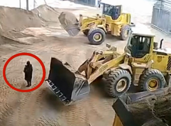 DAMN! Girl Was Thrown into the Mixer to Die