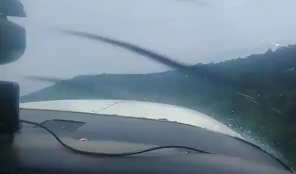 Cockpit View of Fatal Plane Crash in Bolivar , Venezuela