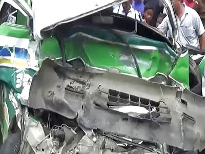 Man dead after minivan crash