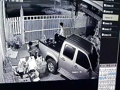 Man shoots himself dead in the back of a truck in front of his brother