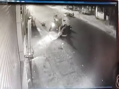 Instant Death For Biker In Vietnam