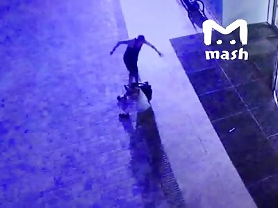 Russian Thug  Brutally Beats Defenseless Woman