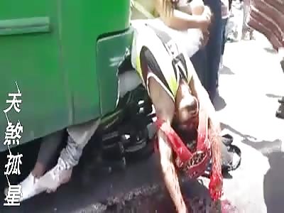 Brutal Crash Leaves Dead and Alive Biker Crushed Together 