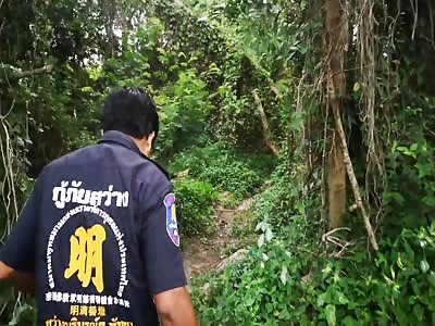 Rotting Corpse of Hanged Man Found in The Woods