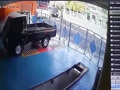 Guy Gets Fatally Struck by Car