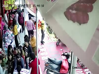 Man Rams his car into Crowd and Tries to Burn the Gas Tank