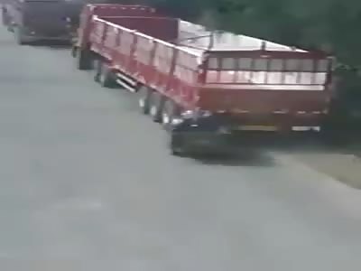 Biker nearly Decapitated in Bizarre Fatal Accident