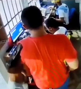 Man Killed with Point Blank Shot to the Head