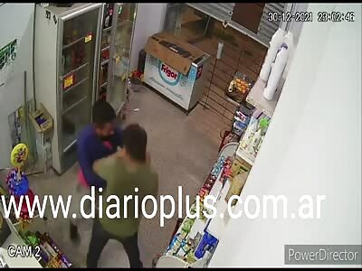 Attempted Stabbing Murder on CCTV