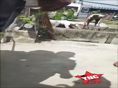 Rotting body rescue in sewage