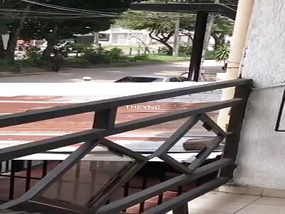 Thief shot and beaten by police