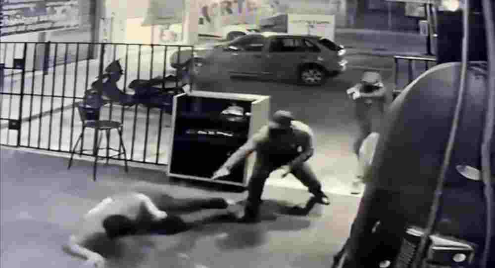 Armed attack in Cancun bar