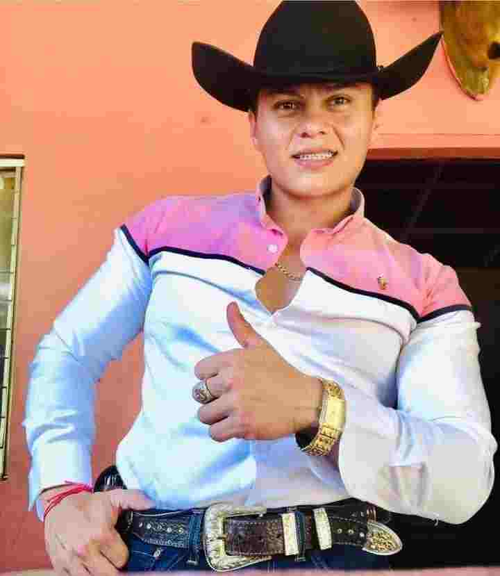 Father accidentally kills his son after defending him