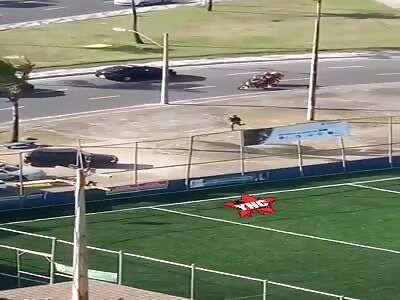 Thief chased and gets his therapy lol