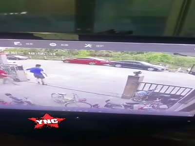 Little Girl dies run over