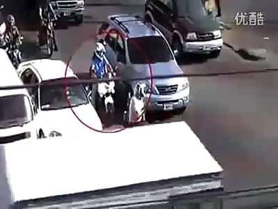 man is resists to the assault and the murder with a shot in the head