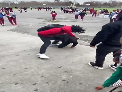 Comment the Best Title for This Submission 