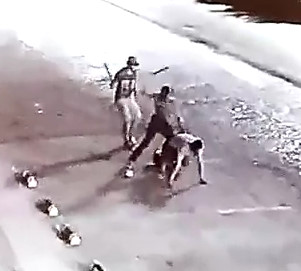 Young man suffers stone attack and machete for refusing to give a cigarette