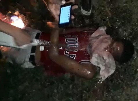 Rival is Set on Fire Alive after a Torture