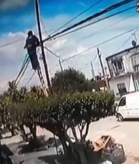 Worker dies electrocuted in Argentina