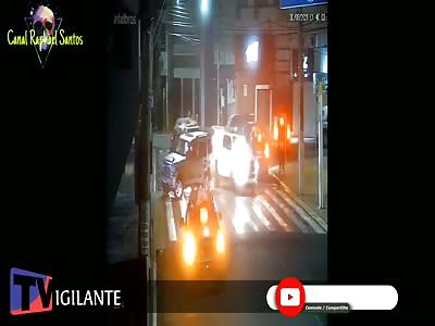 Bank robbery (with hostages) in AraÃ§atuba, Brazil.