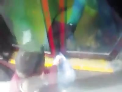 Thief stuck in bus door 