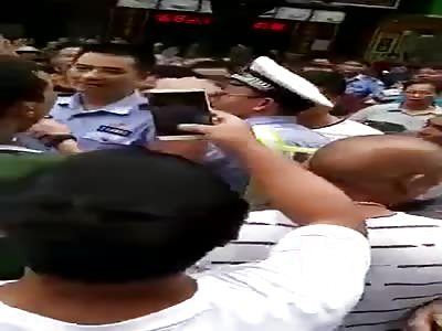 Irritated the police dare to fight!