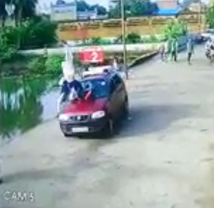 School Girls Takes a Fatal Fligh