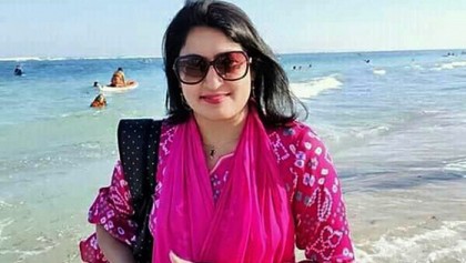 Female Bank Clerk Dies on Duty