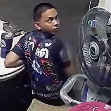 Dude Turned to Look at the Closed Circuit and the Dance of Death Begins