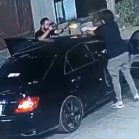 Pakistani Cop Loses Gun Battle With Armed Criminal