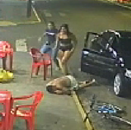 Only A Savage Makes Your GF Watch You Die