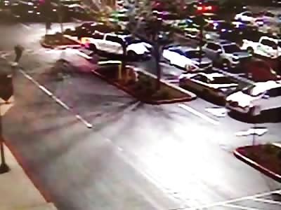 Best Buy security guard tackles fleeing burglary suspect