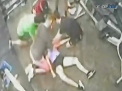 Woman Has Heart Collapse in the Gym