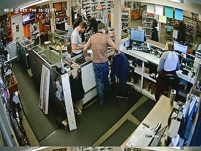 Stealing from a Gun Store Is a Stupid Idea